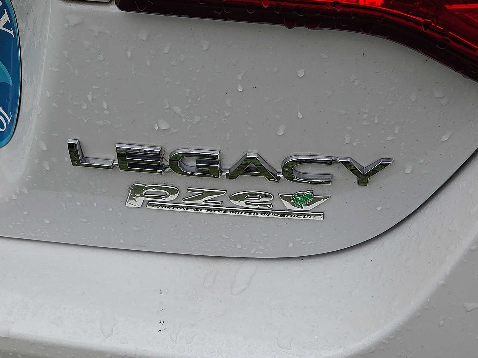 Used 2015 Subaru Legacy 2.5i Premium AWD/4WD image 9