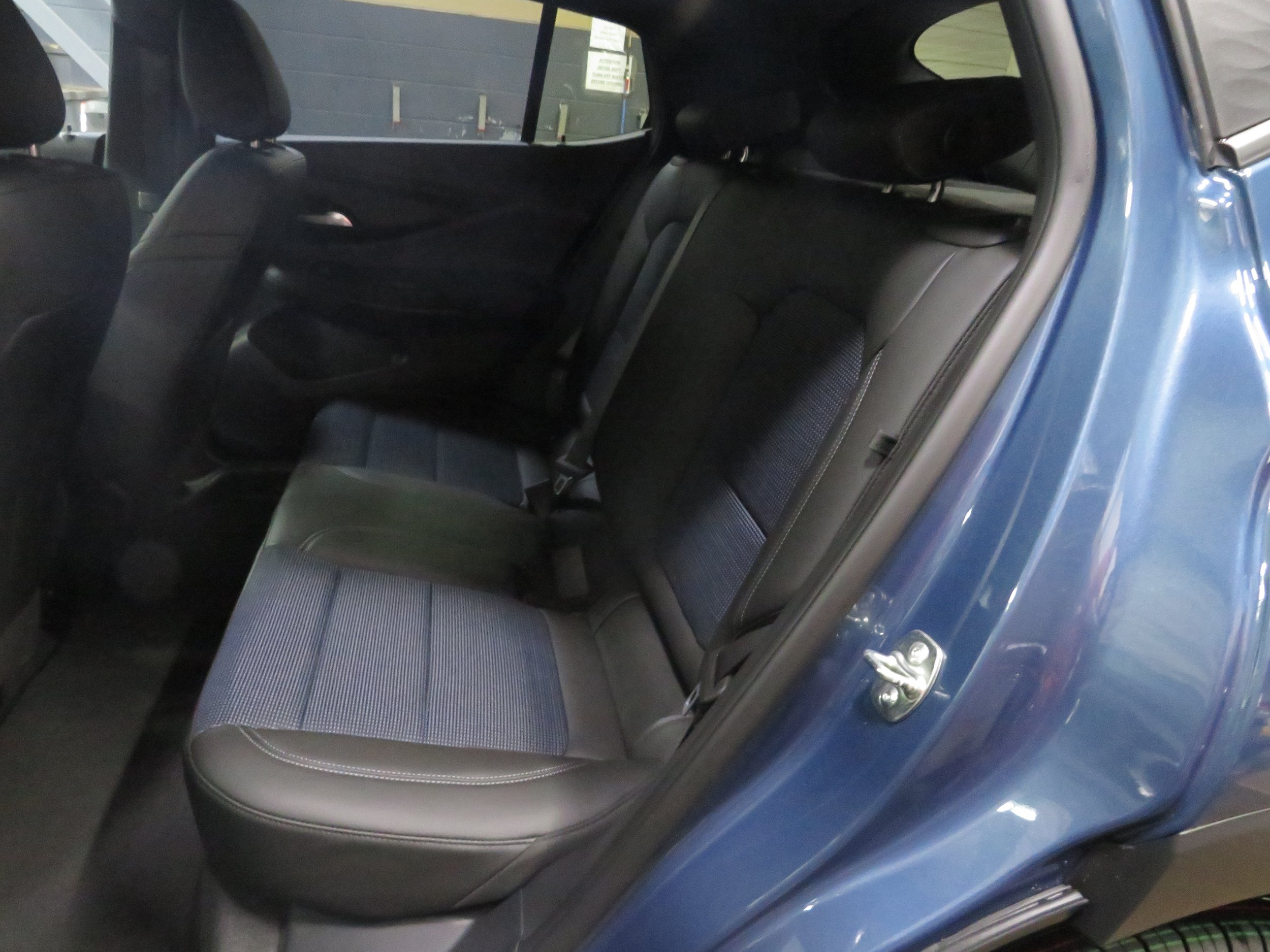 New 2026 Buick Envista Sport Touring w/ Convenience I Package FWD image 9