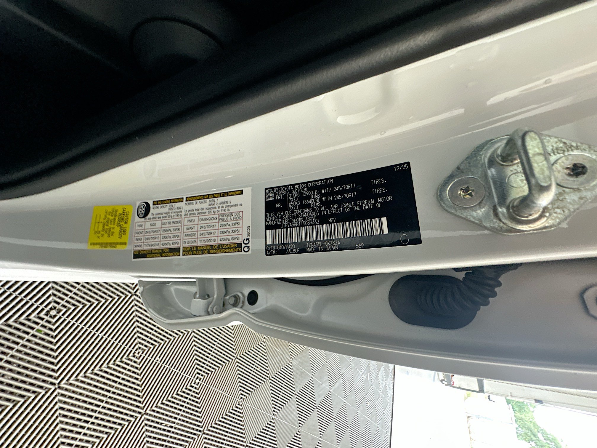 Used 2026 Toyota 4Runner SR5 AWD/4WD image 12