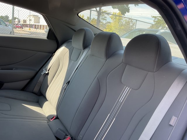 Used 2024 Hyundai Elantra SEL FWD image 14