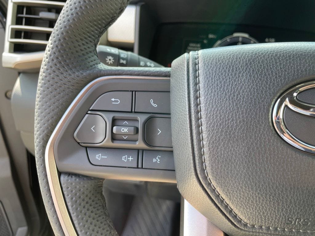 New 2026 Toyota Tundra Limited AWD/4WD image 21