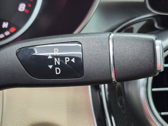 Used 2020 Mercedes-Benz GLC 300 image 12