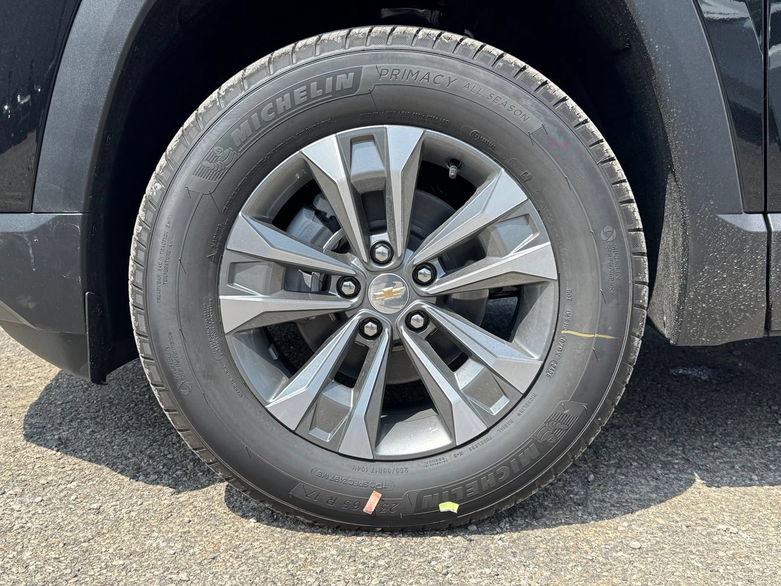 New 2027 Chevrolet Equinox LT AWD/4WD image 10