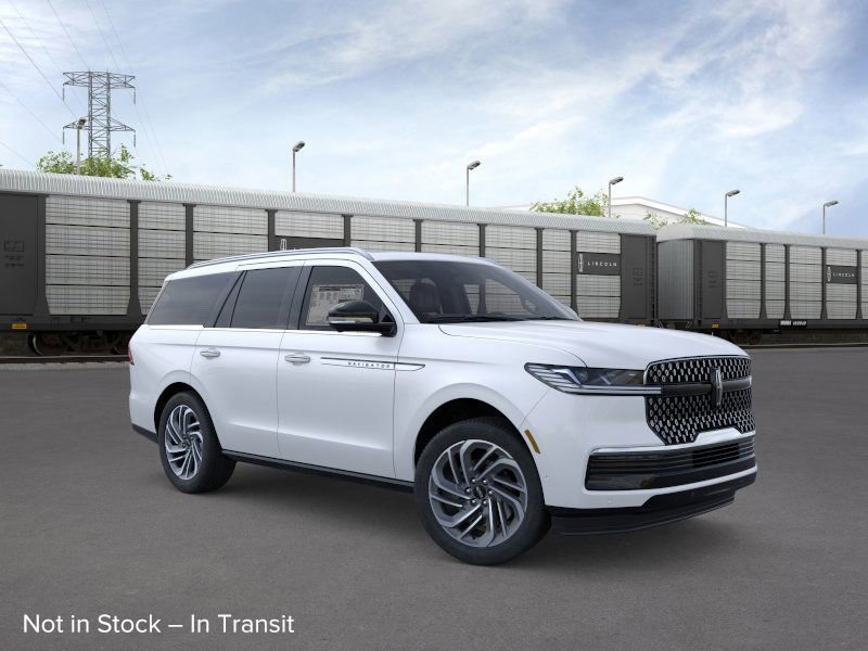 New 2025 Lincoln Navigator Reserve image 7
