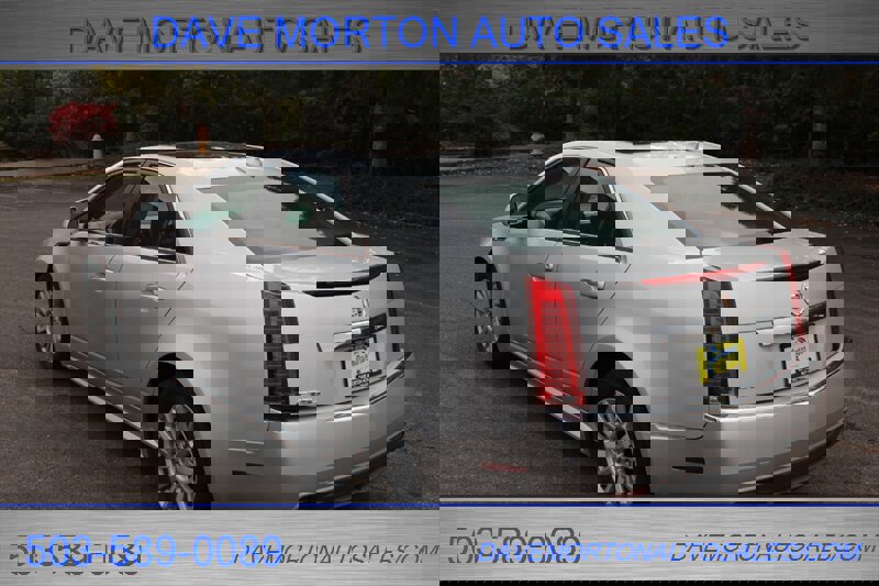 Used 2011 Cadillac CTS Luxury image 3