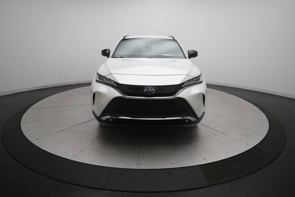 Used 2024 Toyota Venza Nightshade image 11