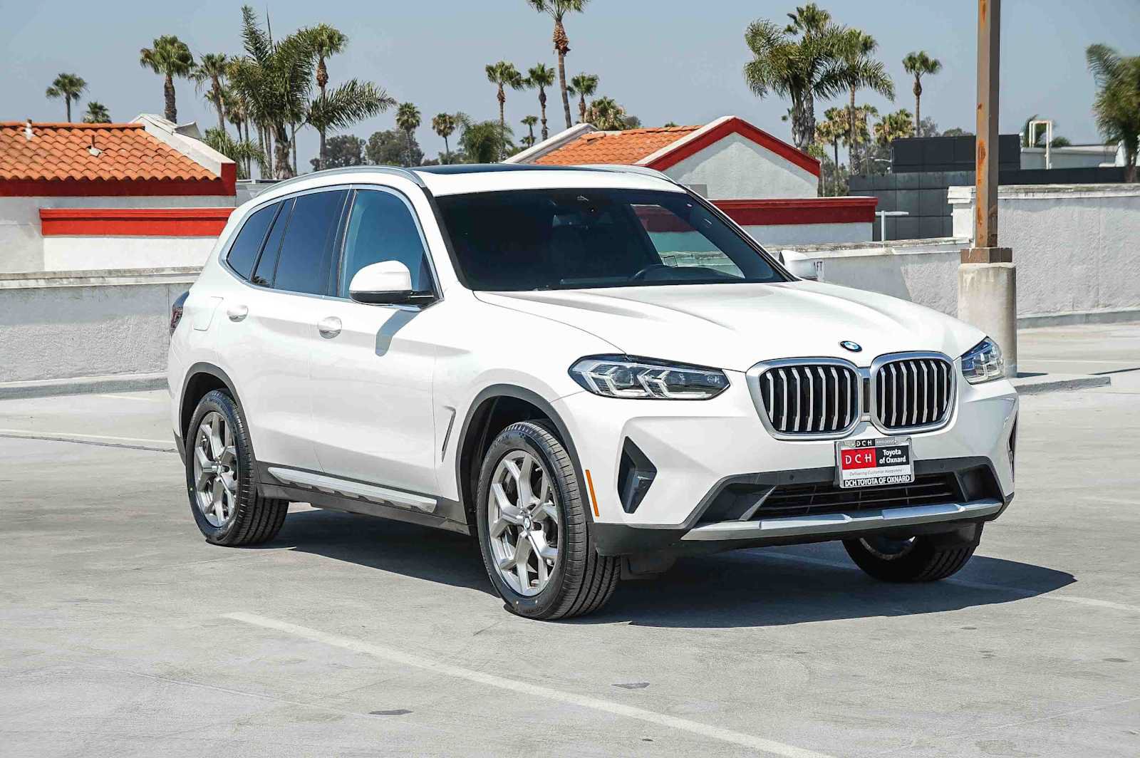 Used 2023 BMW X3 xDrive30i w/ Convenience Package AWD/4WD image 4