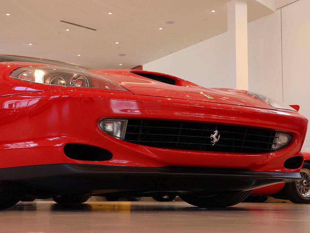 Used 2001 Ferrari 550 Maranello Coupe RWD image 10