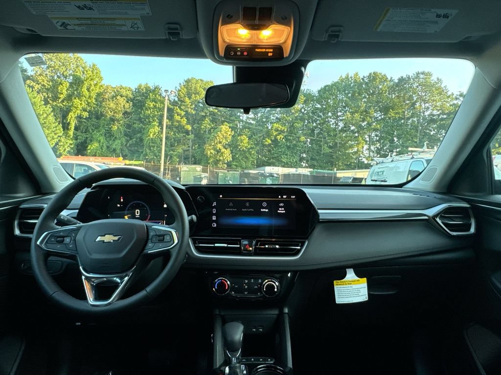 New 2026 Chevrolet TrailBlazer LT w/ LT Cold Weather Package FWD image 30