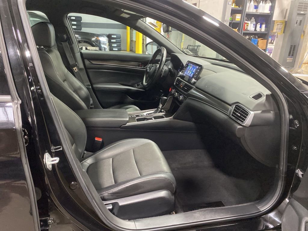 Certified 2022 Honda Accord Sport image 12