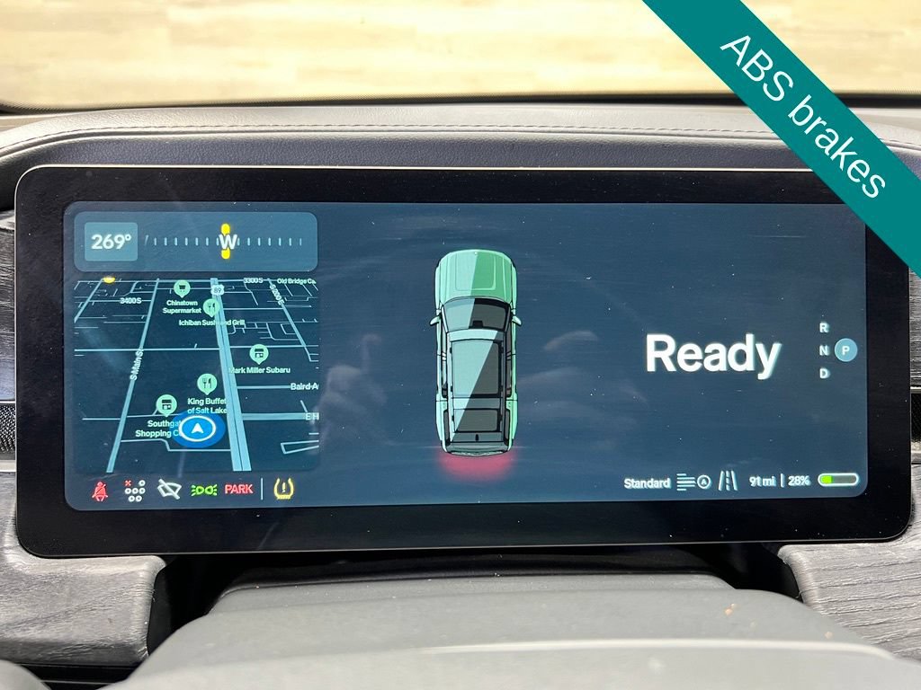 Used 2025 Rivian R1S Adventure AWD/4WD image 9
