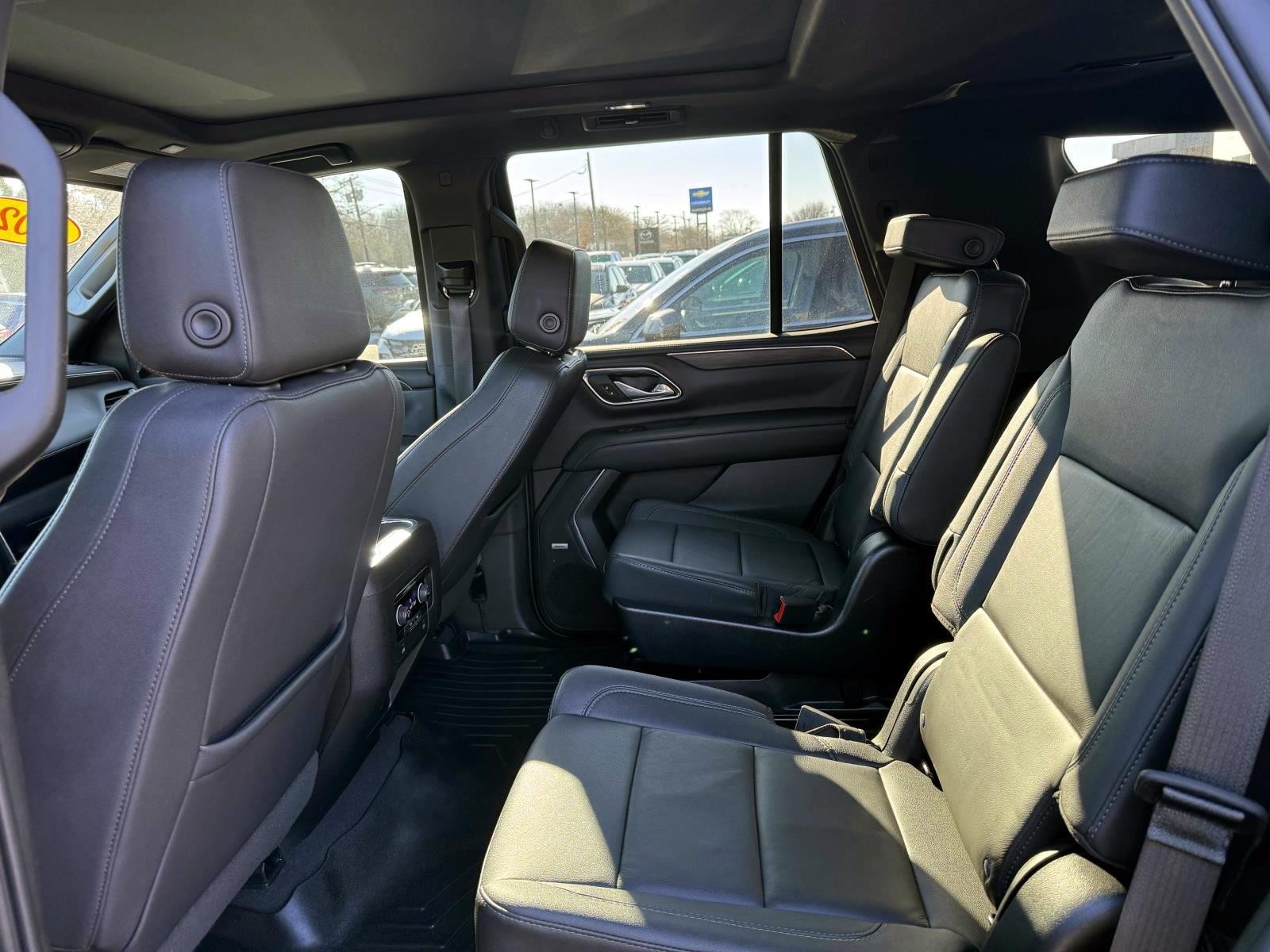 Used 2023 Chevrolet Tahoe LT AWD/4WD image 12