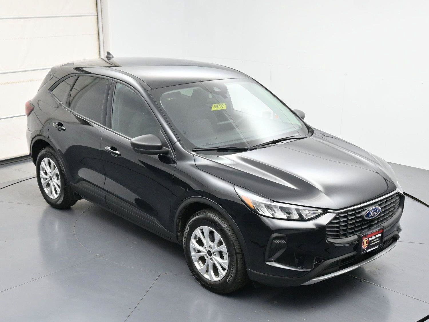Used 2025 Ford Escape Active FWD image 35