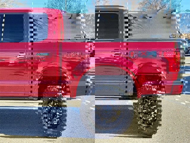 Used 2019 Ford F150 Platinum w/ Equipment Group 701A Luxury image 6