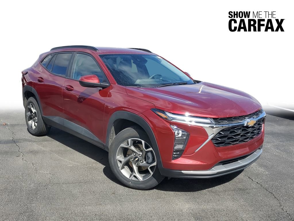 Used 2025 Chevrolet Trax LT