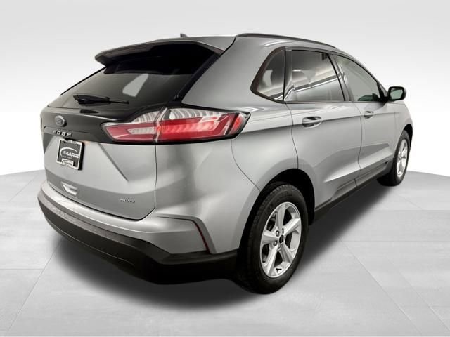 Used 2023 Ford Edge SE image 9