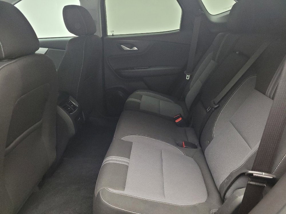 Used 2024 Chevrolet Blazer LT w/ Convenience Package FWD image 18