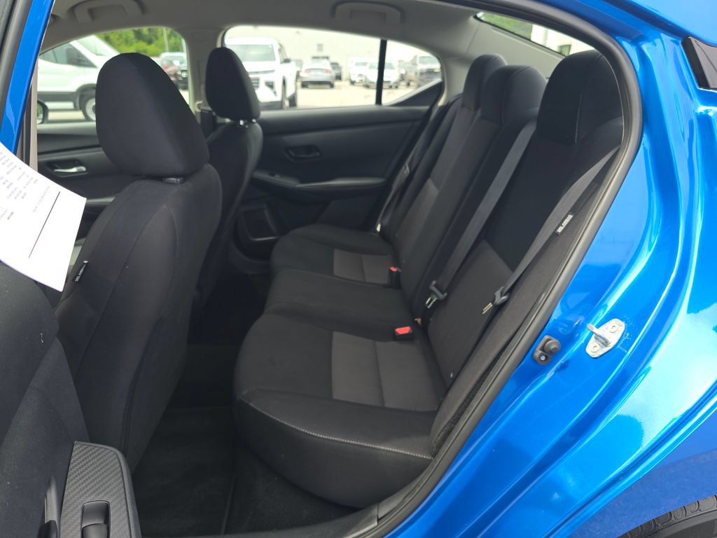 Used 2024 Nissan Sentra SV FWD image 25