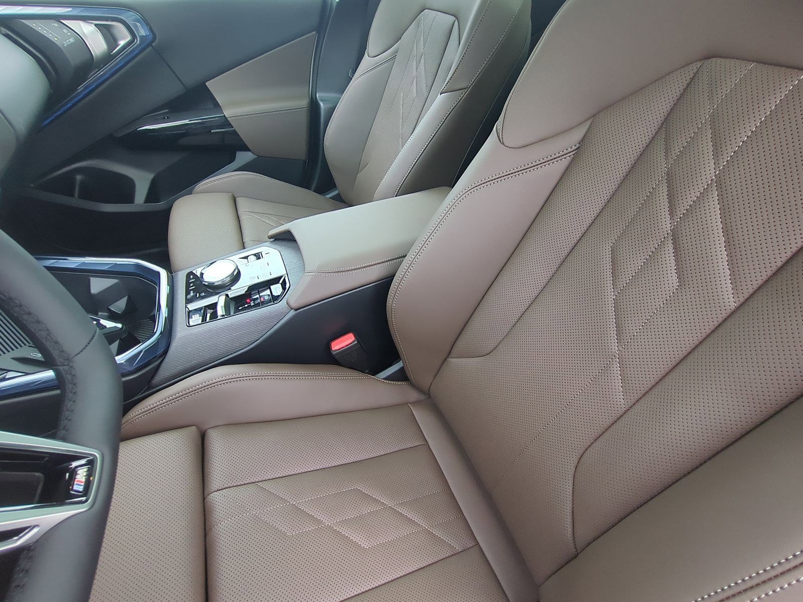 Certified 2026 BMW X3 xDrive30 w/ Premium Package image 16