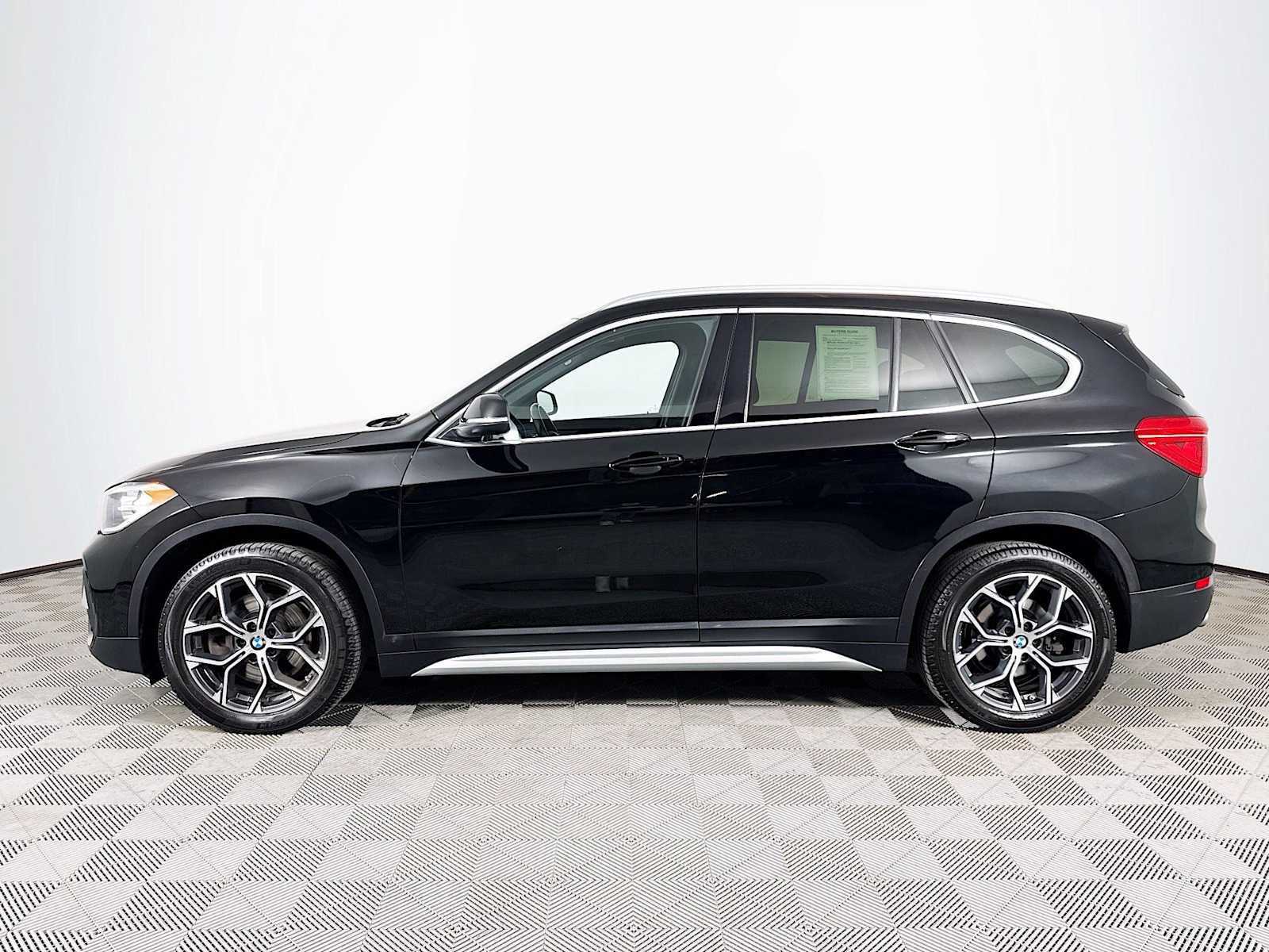 Used 2020 BMW X1 xDrive28i AWD/4WD image 8