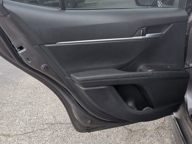 Used 2023 Toyota Camry SE FWD image 23