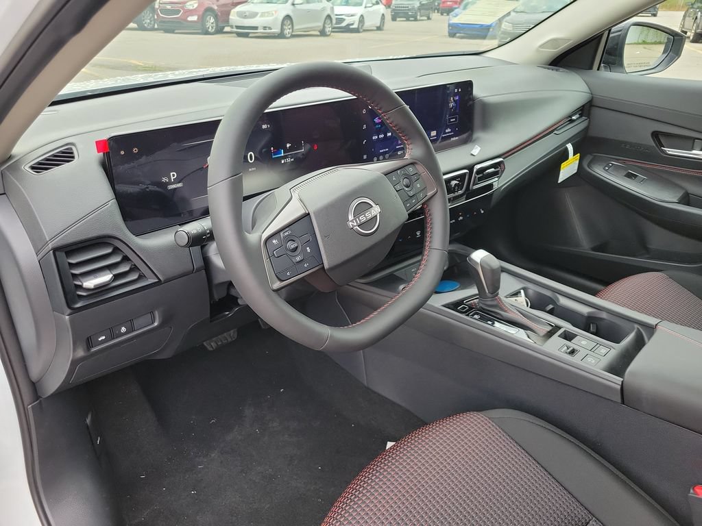 New 2027 Nissan Sentra SR w/ SR All Weather Package FWD image 6