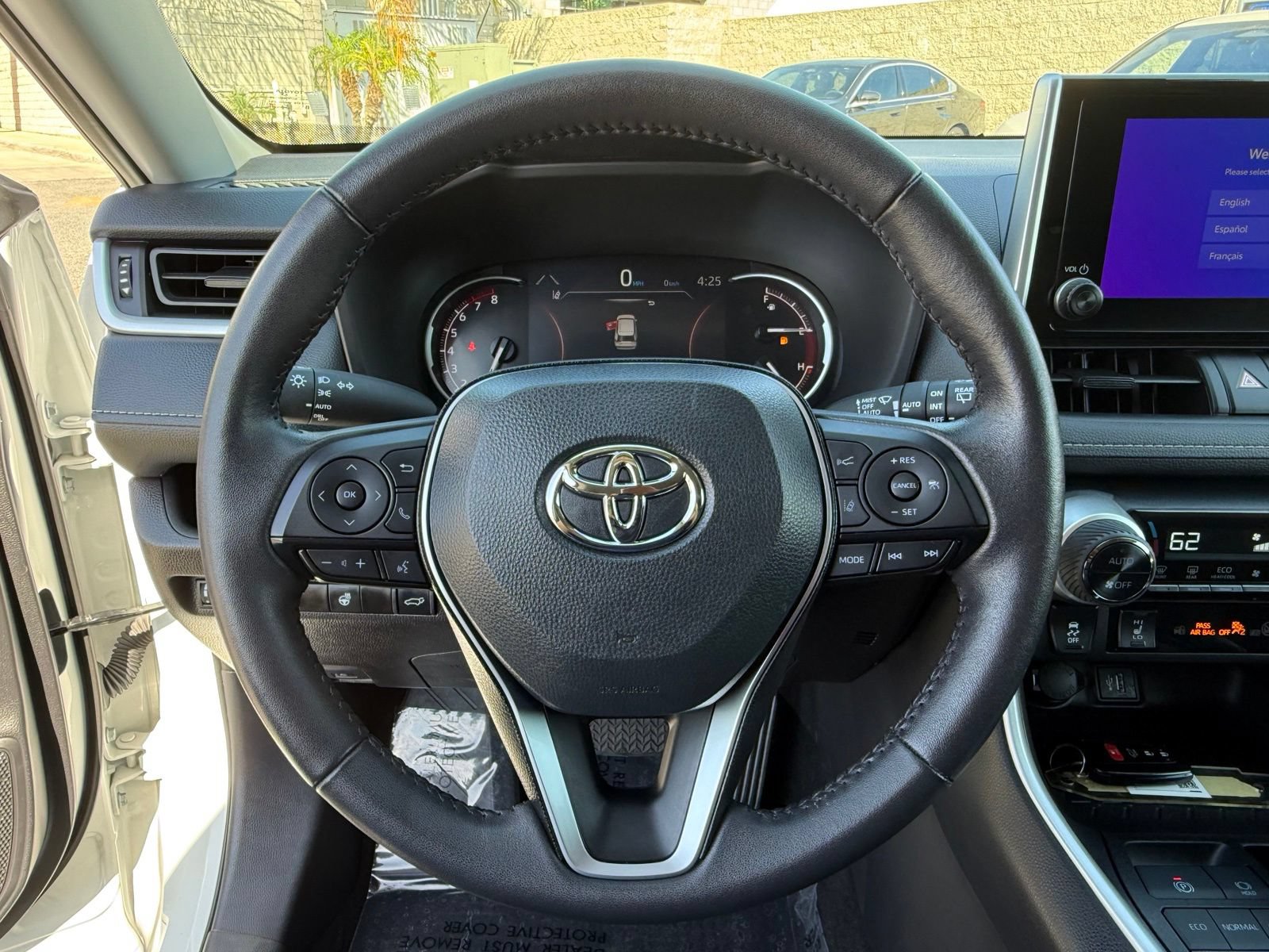 Used 2024 Toyota RAV4 XLE w/ Convenience Package FWD image 24