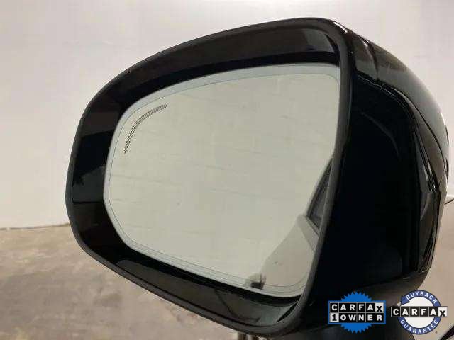 Used 2025 Volvo XC60 B5 Plus image 88