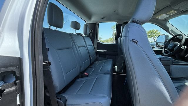 New 2026 Ford F250 XL w/ XL Chrome Package RWD image 13