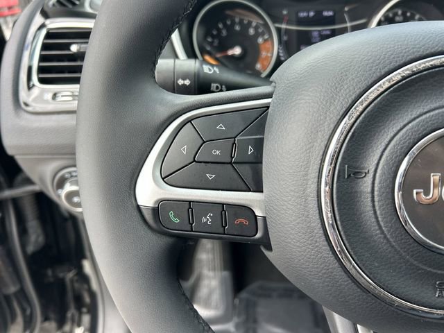 Certified 2021 Jeep Compass Latitude FWD image 22