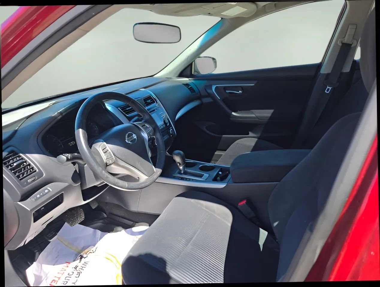 Used 2015 Nissan Altima 2.5 SV w/ Convenience Package FWD image 10