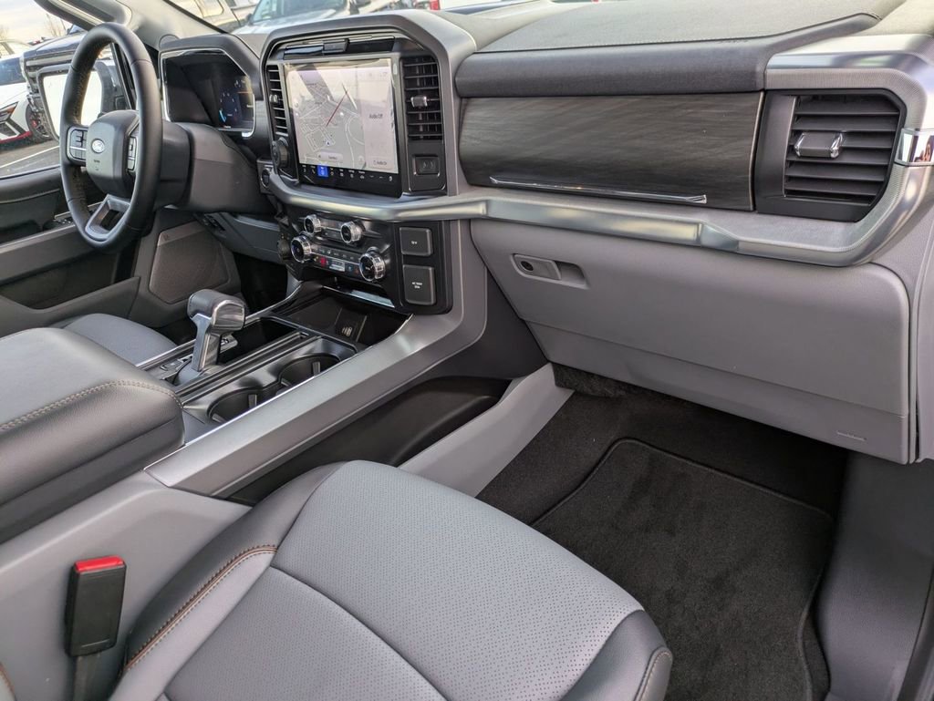 New 2025 Ford F150 Lariat w/ Equipment Group 501A Mid image 48