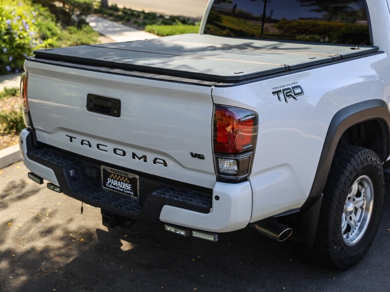Used 2017 Toyota Tacoma TRD Off-Road RWD image 14