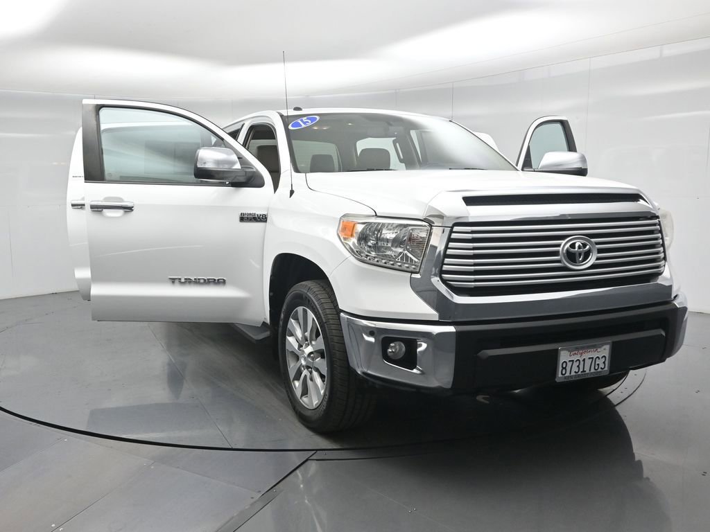 Used 2015 Toyota Tundra Limited w/ Limited Premium Package image 32