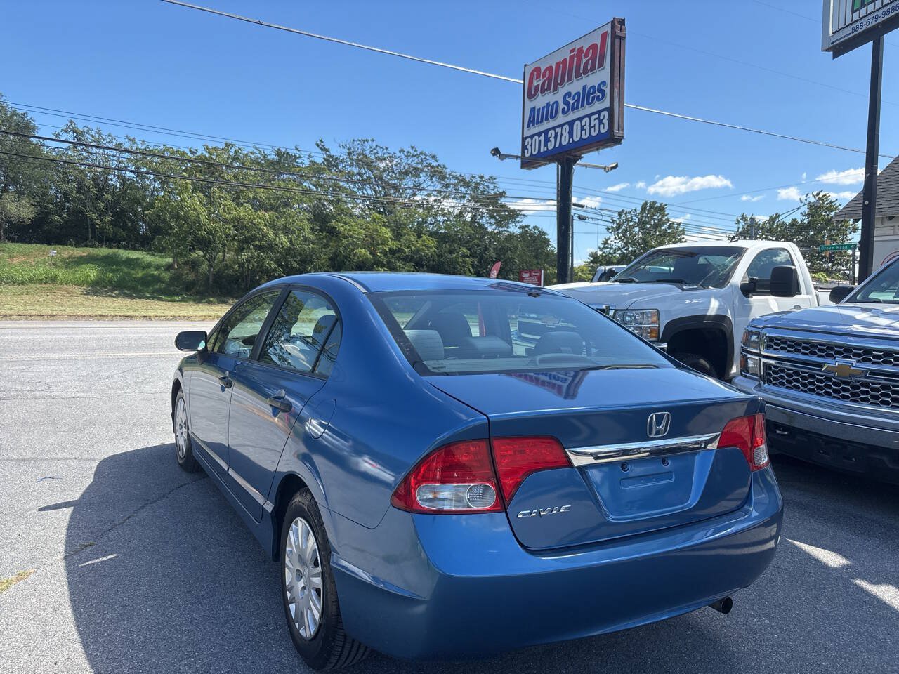 Used 2010 Honda Civic DX-VP image 8