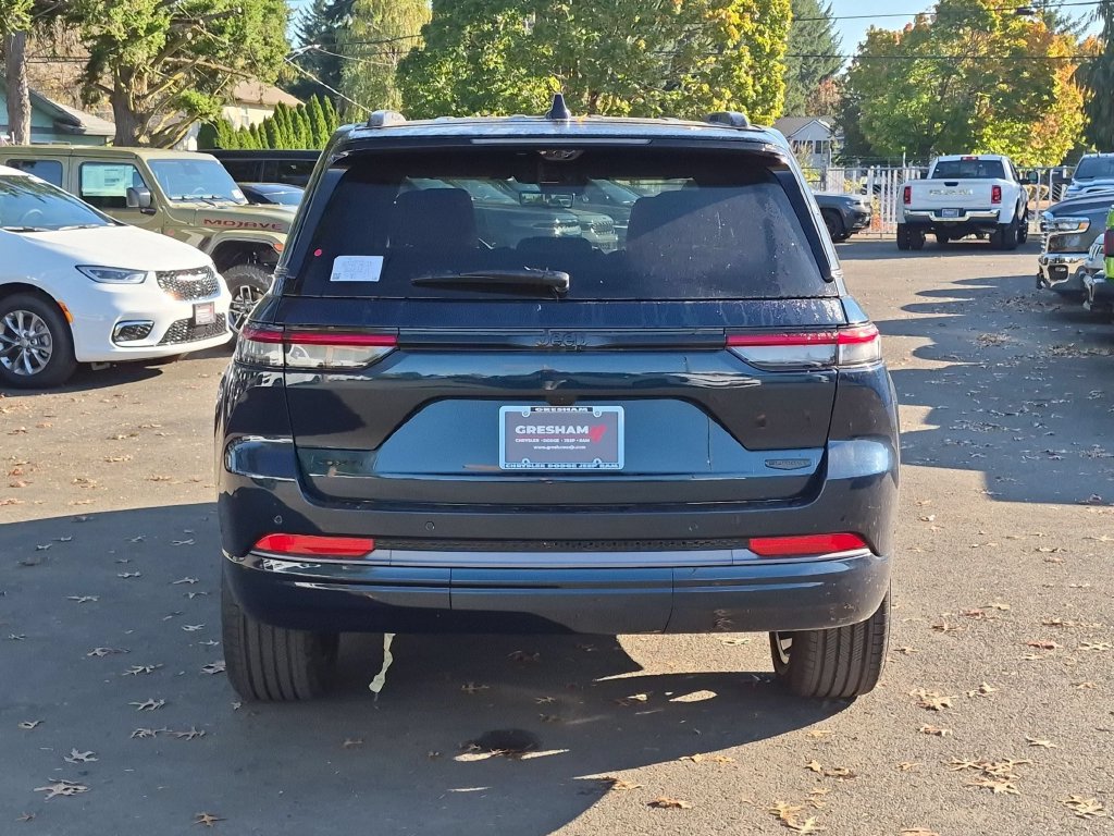 New 2027 Jeep Grand Cherokee Summit AWD/4WD image 6