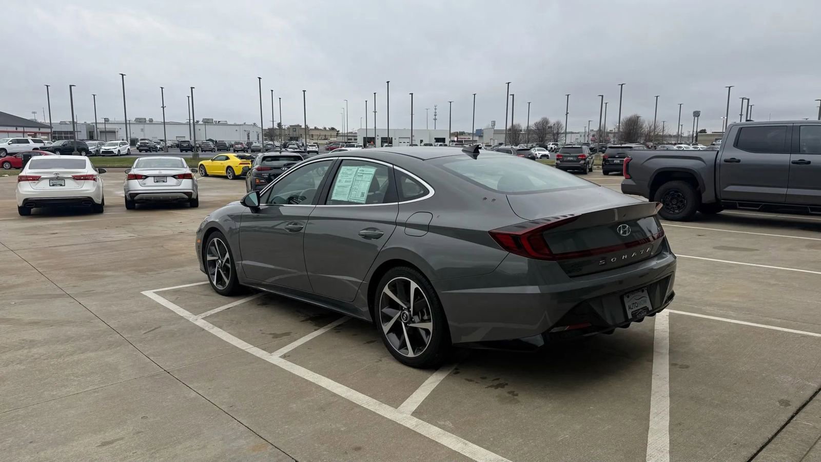 Used 2021 Hyundai Sonata SEL Plus w/ Cargo Package image 4