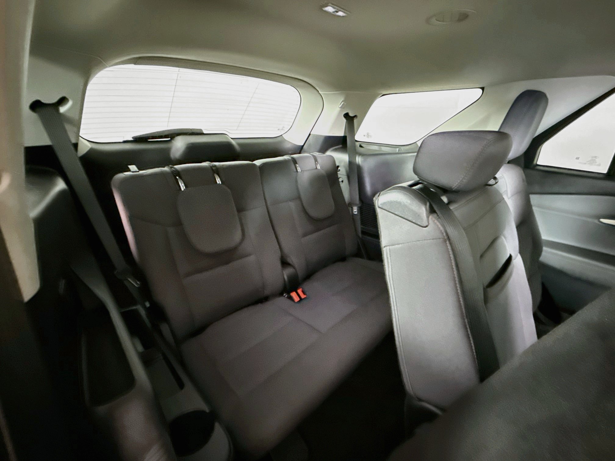 Used 2025 Ford Explorer Active AWD/4WD image 40