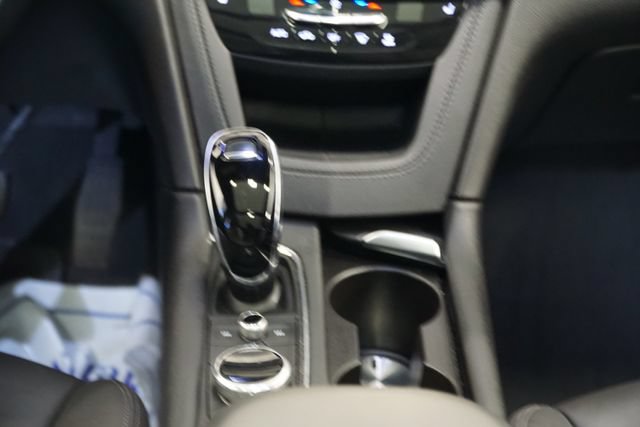 Used 2021 Cadillac XT5 Premium Luxury AWD/4WD image 15