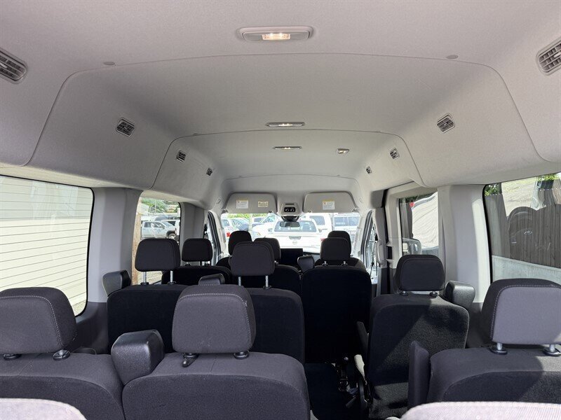Used 2024 Ford Transit 350 XLT RWD image 23