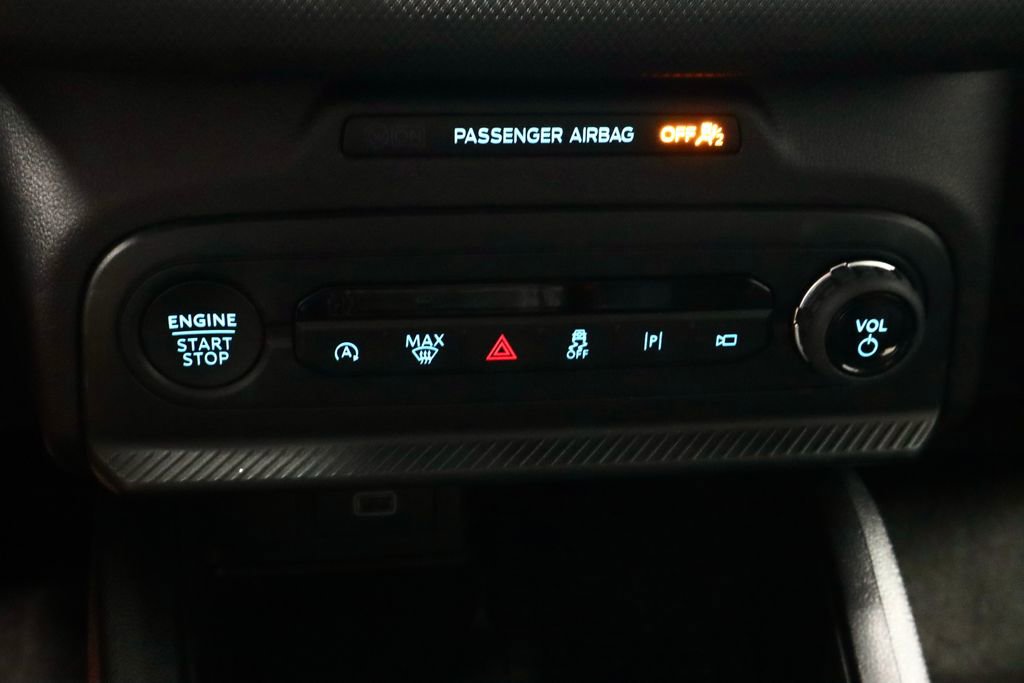 Certified 2025 Ford Bronco Sport Outer Banks w/ Outer Banks Tech Package+ AWD/4WD image 31