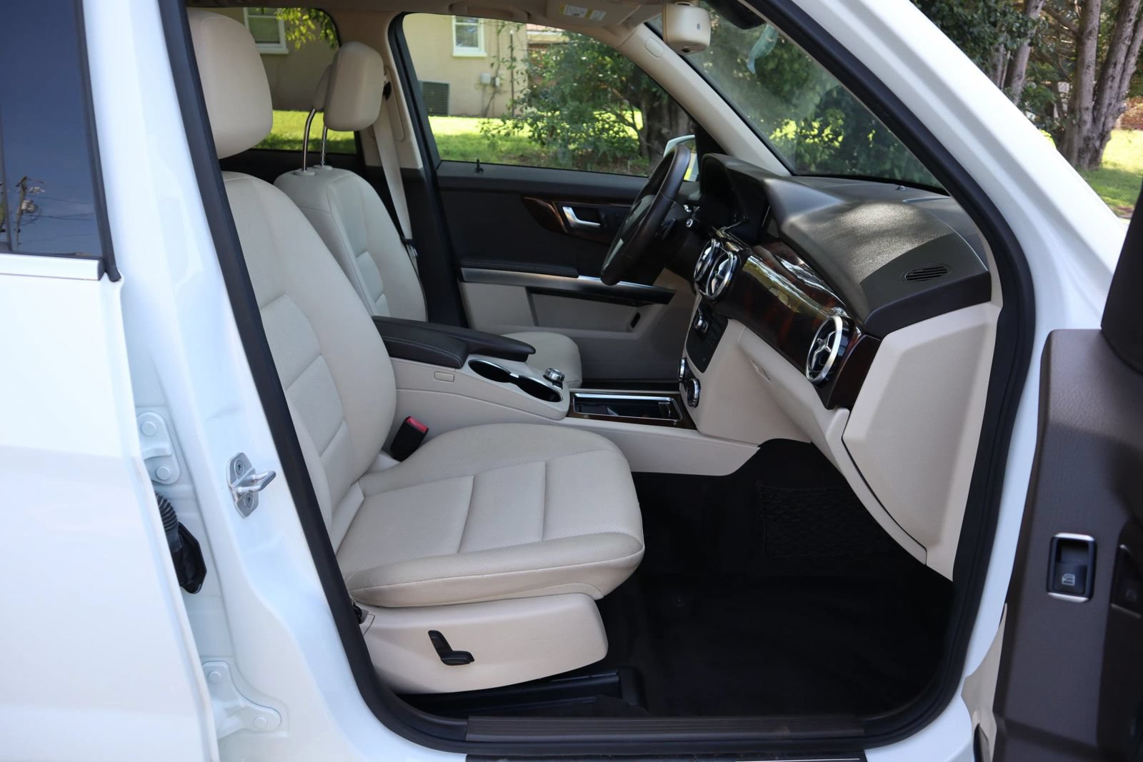 Used 2013 Mercedes-Benz GLK 350 2WD image 18