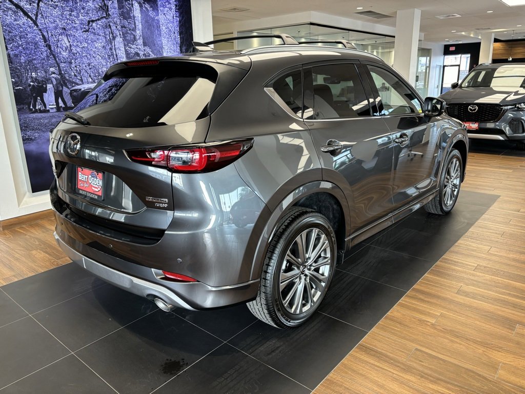 New 2025 MAZDA CX-5 Signature image 5