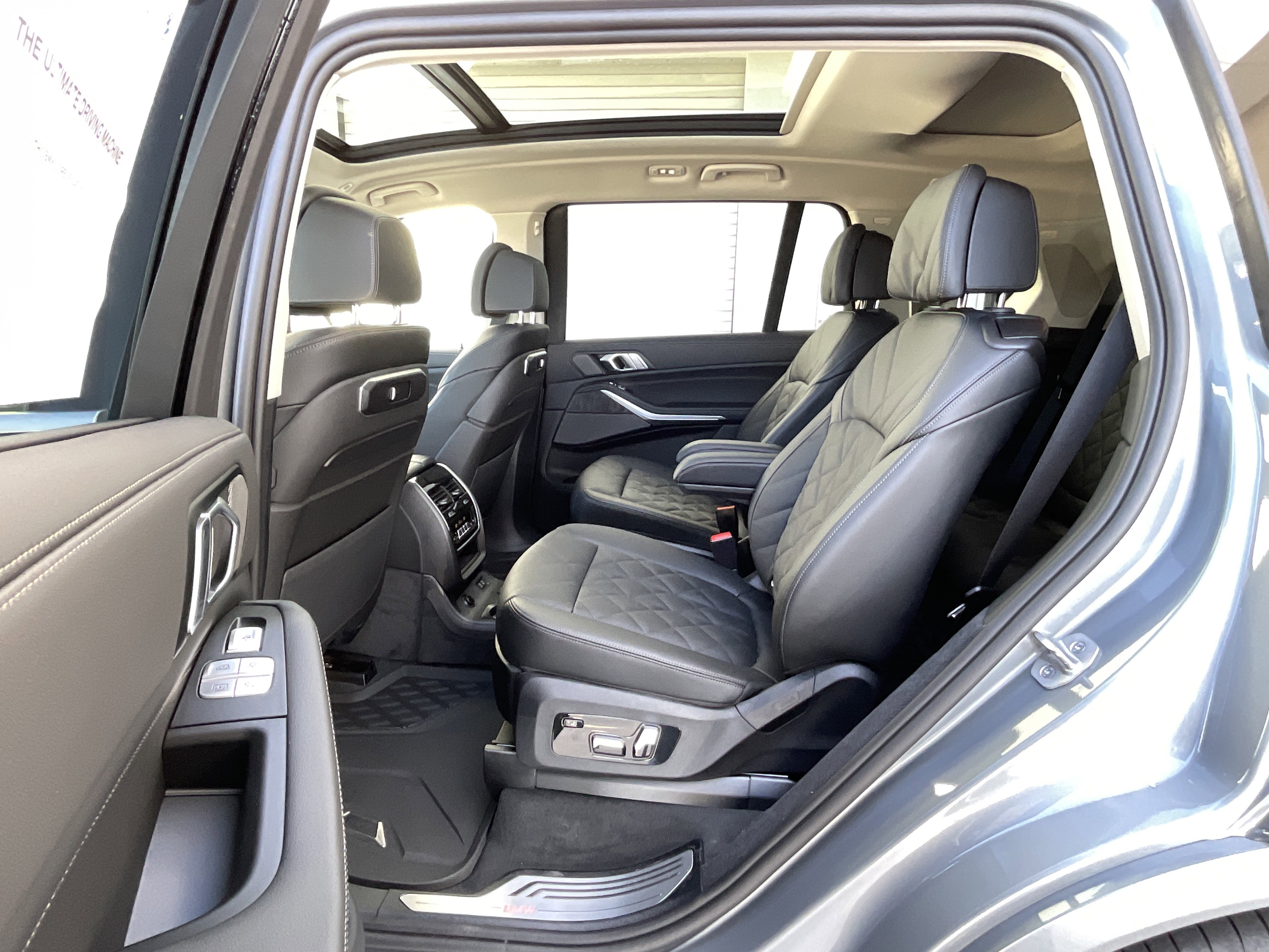 New 2026 BMW X7 xDrive40i image 26