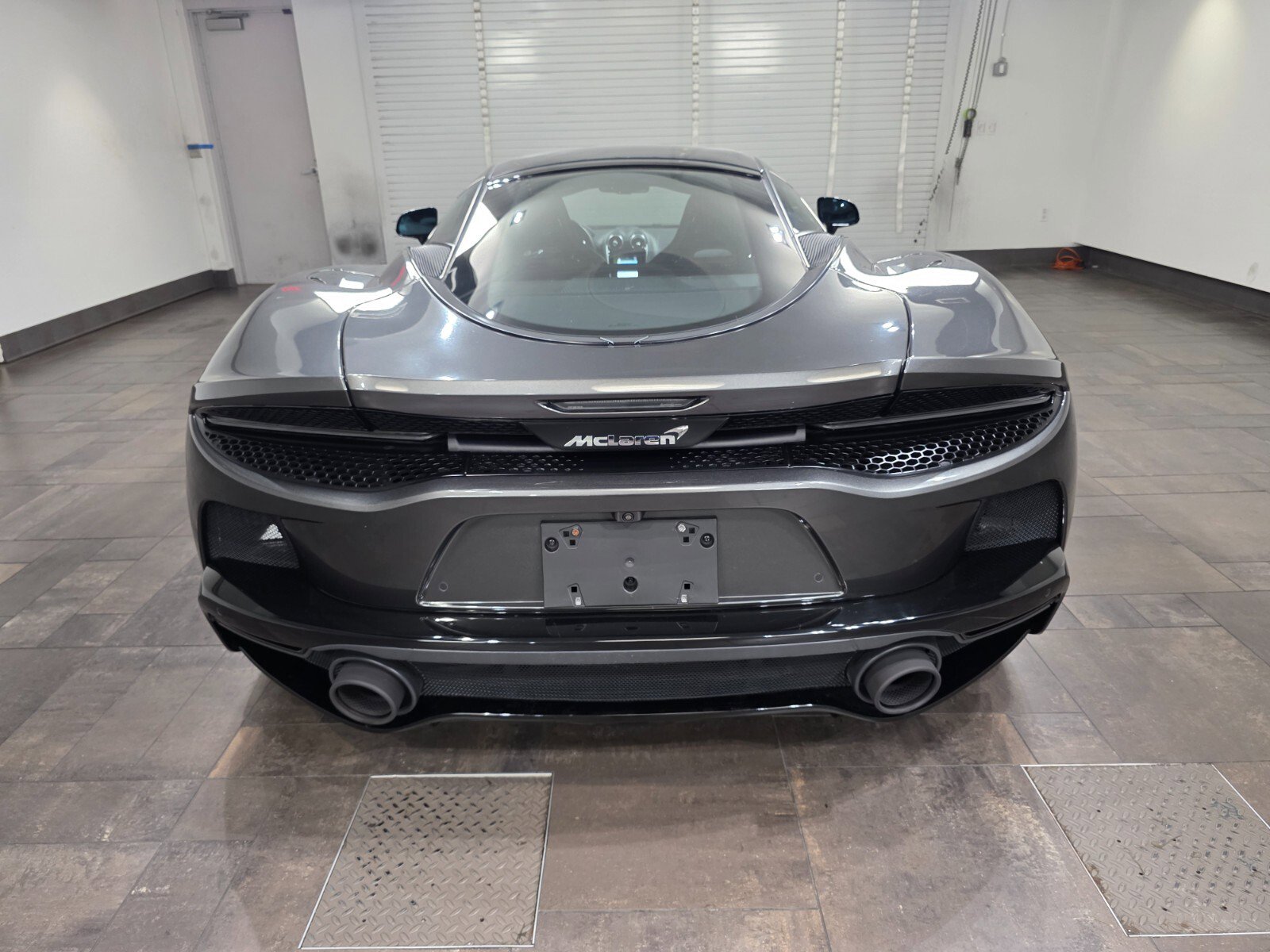 Used 2022 McLaren GT image 5