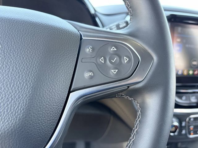 Used 2023 Chevrolet Traverse LT FWD image 23