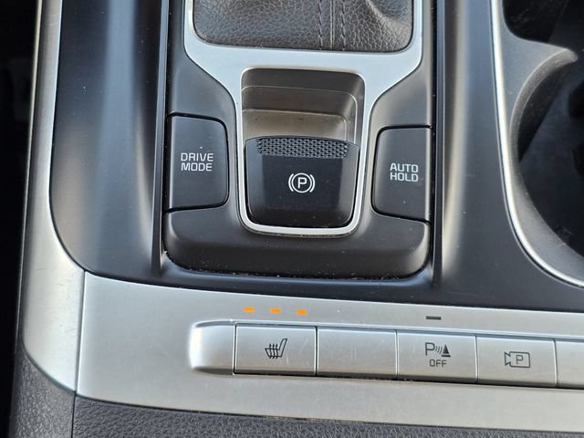 Certified 2022 Kia Carnival LX FWD image 29