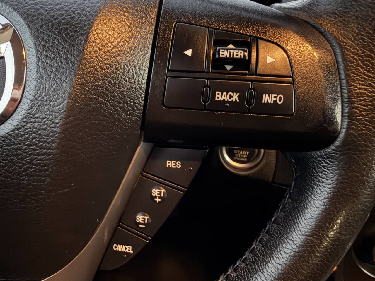 Used 2013 MAZDA MAZDA3 i Touring image 26