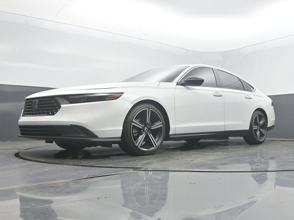 Used 2023 Honda Accord Sport image 45