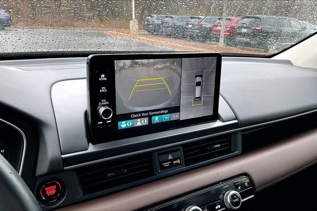 Certified 2025 Honda Pilot Elite image 11